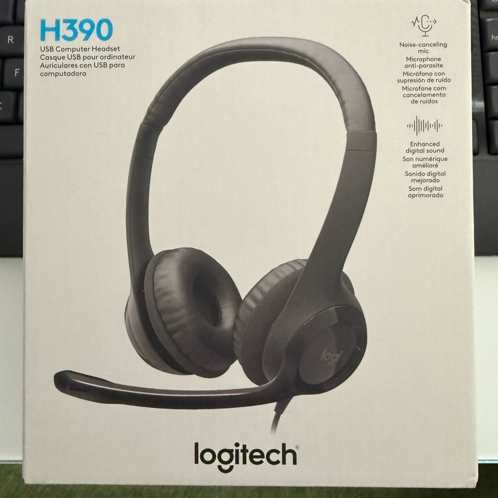 Logitech H390 USB Headset - Black